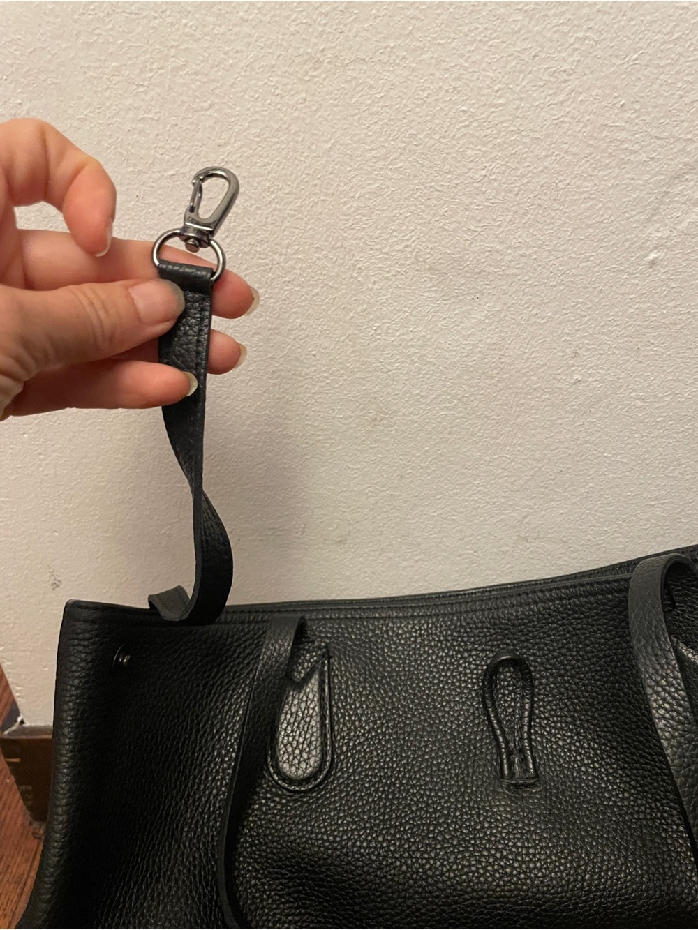 Longchamp Roseau Large Leather Tote black Pebbled leather toggle closure - Picture 11 of 15